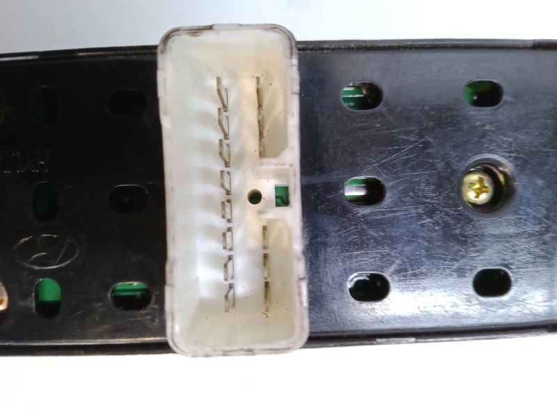 Recambio de mando elevalunas delantero izquierdo para hyundai matrix (fc) 1.5 crdi referencia OEM IAM   