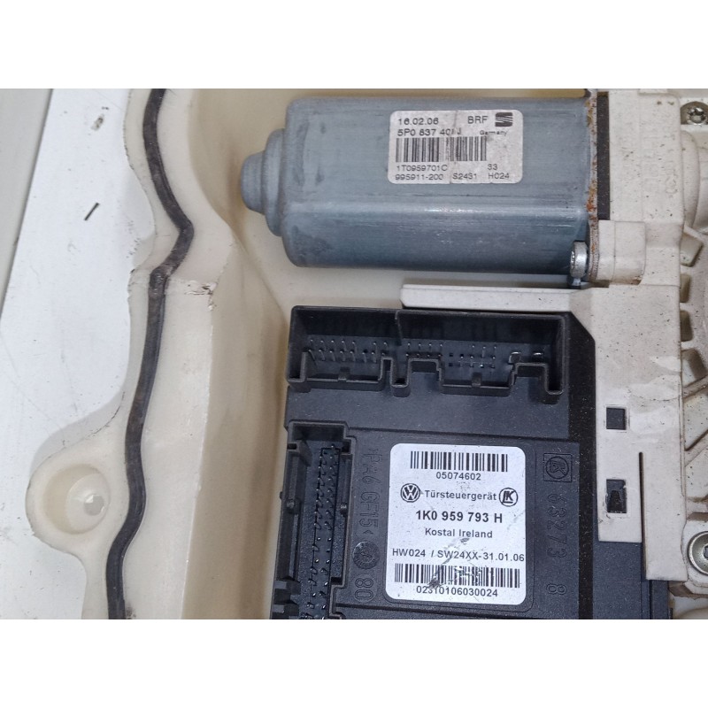 Recambio de elevalunas electrico delantero derecho para seat altea (5p1) 2.0 tdi 16v referencia OEM IAM 1K0959793H  1P0837401j