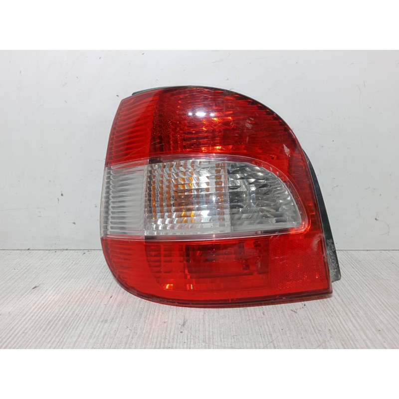 Recambio de piloto trasero izquierdo para renault megane scénic (ja0/1_) 1.9 dti (ja0n) referencia OEM IAM 23410102  