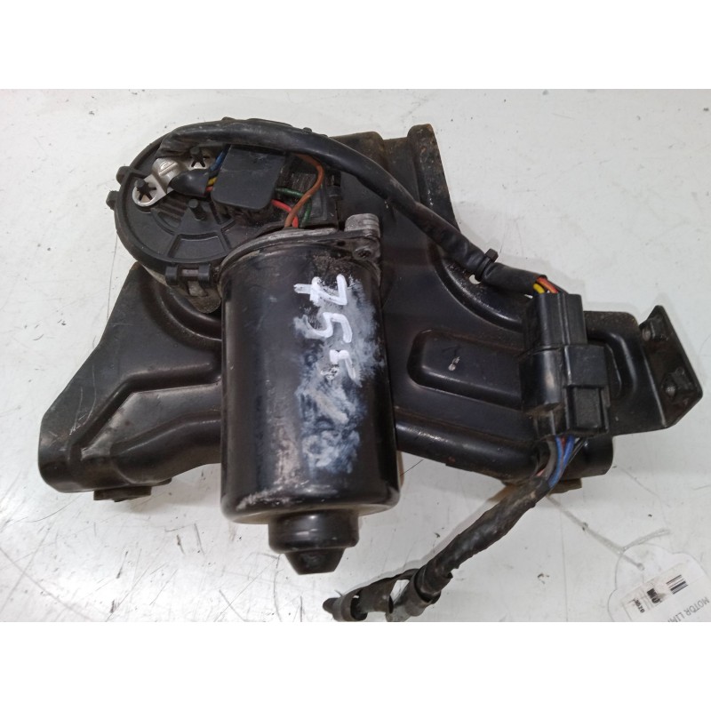 Recambio de motor limpia delantero para hyundai h-1 / starex autobús (a1) 2.5 d referencia OEM IAM   
