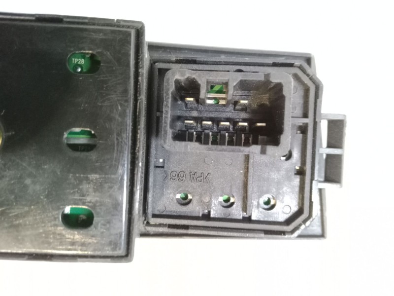 Recambio de mando elevalunas delantero izquierdo para hyundai matrix (fc) 1.5 crdi referencia OEM IAM   