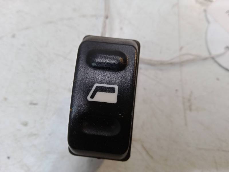 MANDO ELEVALUNAS DELANTERO IZQUIERDO 