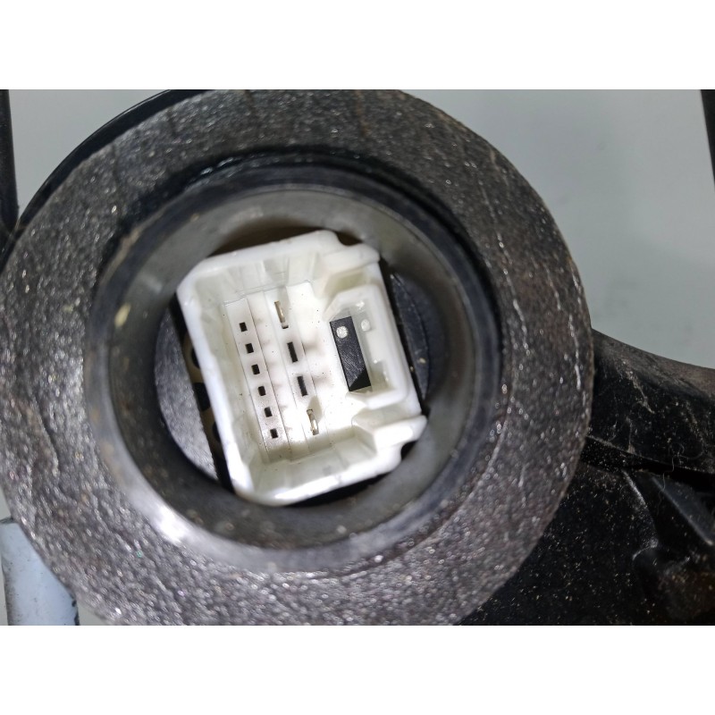 Recambio de cerradura puerta trasera derecha para toyota corolla (_e12_) 1.4 d (nde120_) referencia OEM IAM   