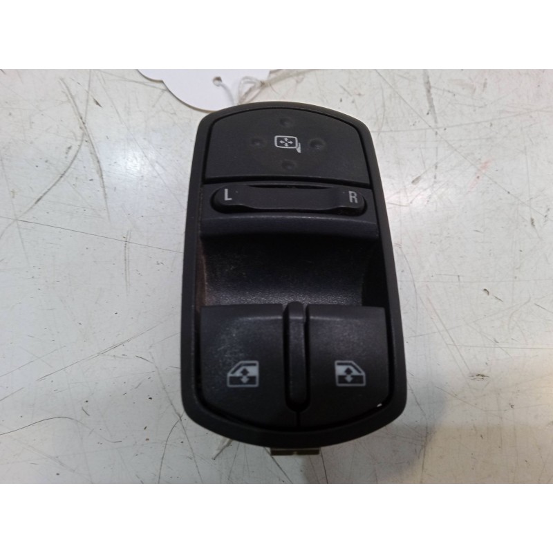 Recambio de mando elevalunas delantero izquierdo para opel corsa d (s07) 1.2 (l08, l68) referencia OEM IAM   