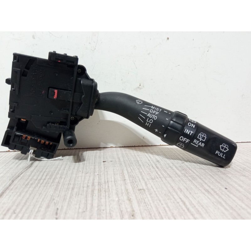 Recambio de mando limpiaparabrisas para toyota corolla verso (zer_, zze12_, r1_) 1.8 (znr11_) referencia OEM IAM 173654LH  