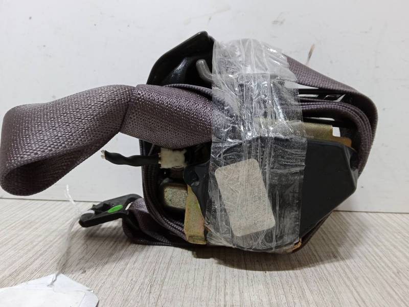 CINTURON SEGURIDAD DELANTERO DERECHO 520478504E 