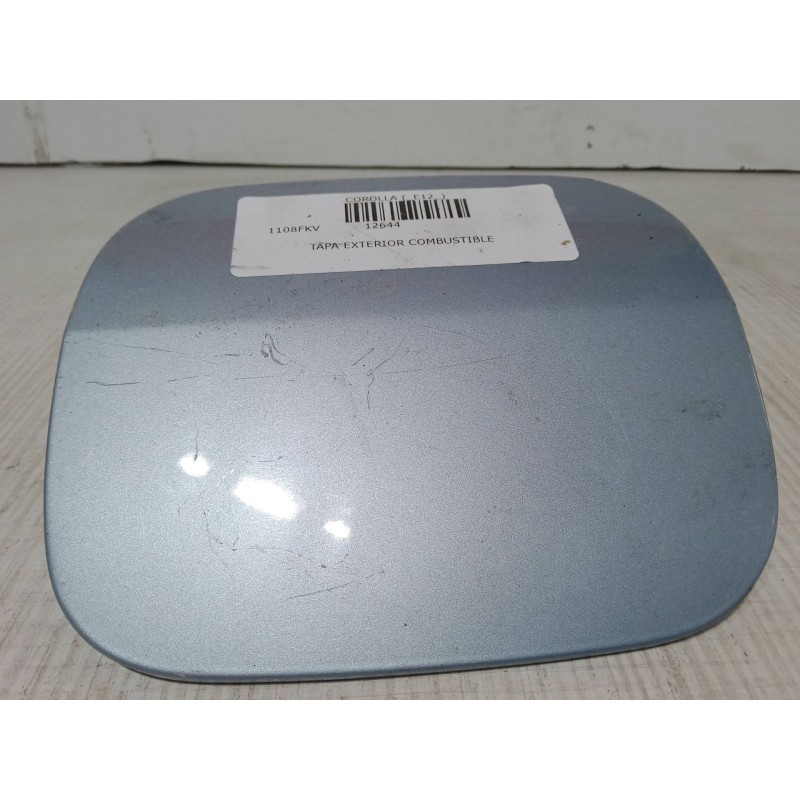 Recambio de tapa exterior combustible para toyota corolla (_e12_) 1.4 d (nde120_) referencia OEM IAM   