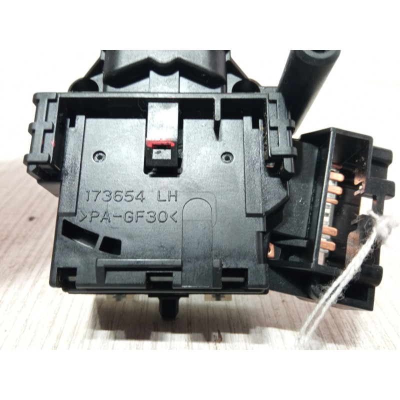 Recambio de mando limpiaparabrisas para toyota corolla verso (zer_, zze12_, r1_) 1.8 (znr11_) referencia OEM IAM 173654LH  