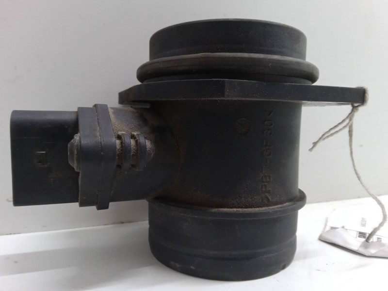 Recambio de caudalimetro para skoda fabia i (6y2) 1.4 tdi referencia OEM IAM 0281002531.038906461B  
