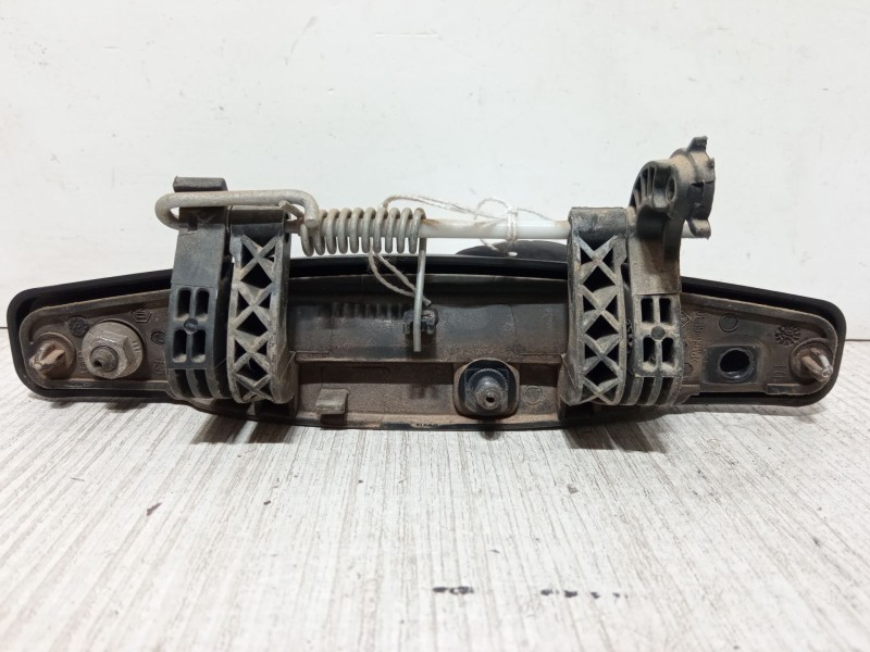 Recambio de maneta exterior puerta trasera derecha para dacia sandero 1.2 16v referencia OEM IAM   