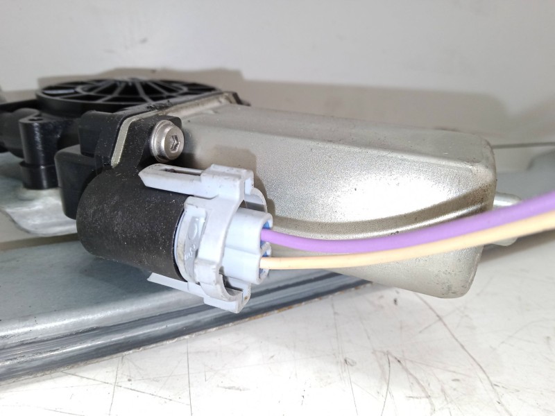 Recambio de elevalunas electrico delantero derecho para dacia sandero 1.6 (bs0d, bs0b, bs0f, bs0h) referencia OEM IAM   