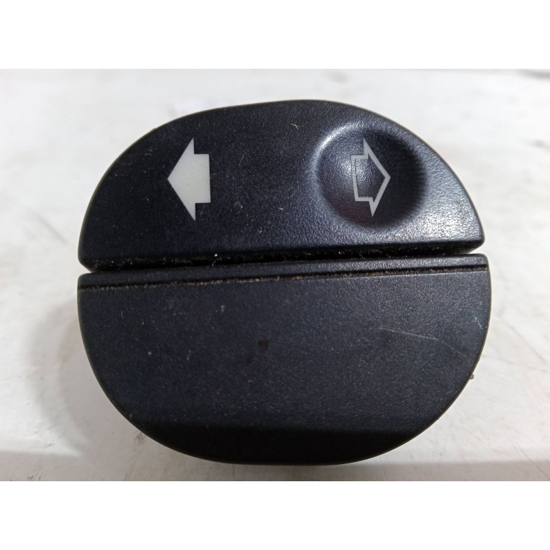 Recambio de mando elevalunas delantero derecho para ford fiesta v (jh_, jd_) 1.4 tdci referencia OEM IAM   