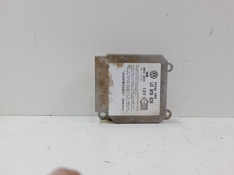 Recambio de centralita airbag para volkswagen golf iv (1j1) 1.9 tdi referencia OEM IAM 1J0909609 5WK4 2800 0030FW0C0AD