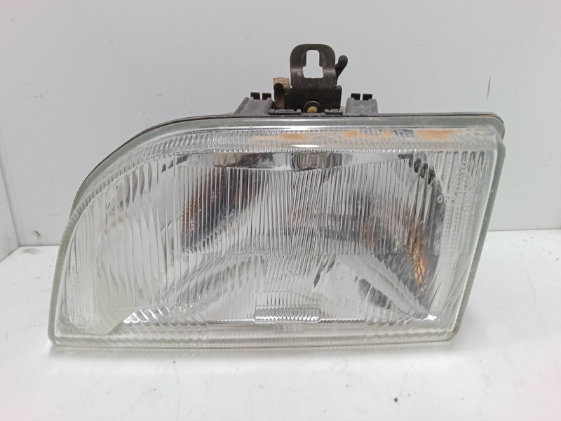 Recambio de faro izquierdo para ford fiesta iii (gfj) 1.8 d referencia OEM IAM   