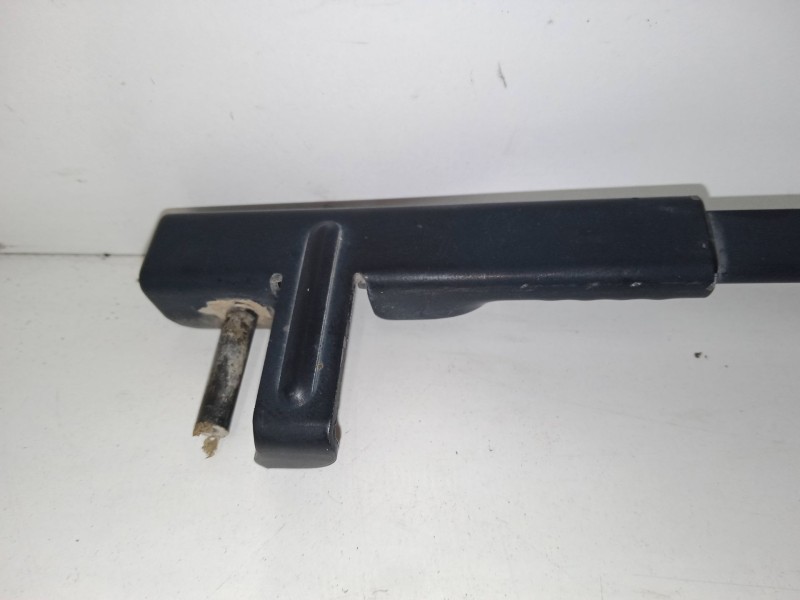 Recambio de brazo limpia delantero derecho para renault modus / grand modus (f/jp0_) 1.5 dci 90 referencia OEM IAM   