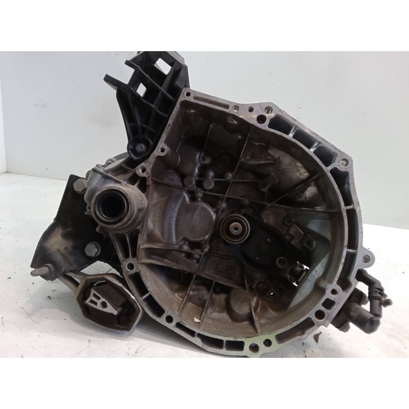 Recambio de caja de cambios manual 5 velocidades para citroën c4 cactus 1.2 vti 82 referencia OEM IAM 11450 250215 MA2 