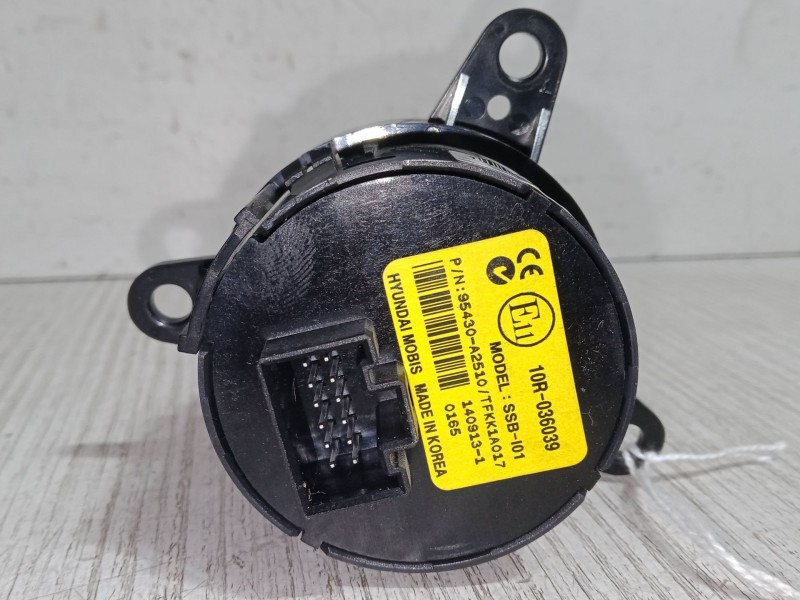 Recambio de boton start/stop para kia cee´d (jd) 1.6 gt referencia OEM IAM 95430A2510  