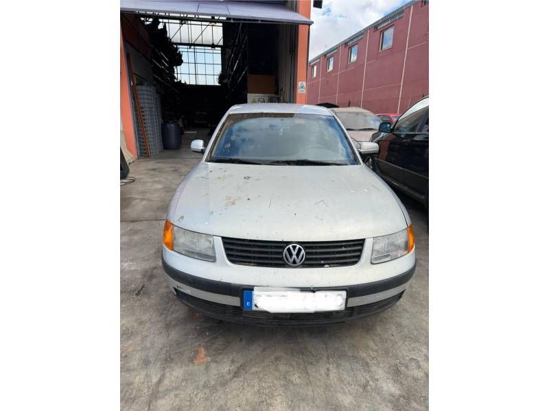 VOLKSWAGEN PASSAT B5 (3B2)
