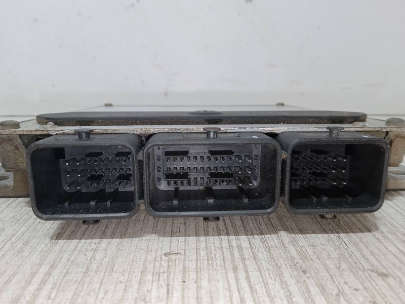 Recambio de centralita motor uce para citroën c2 (jm_) 1.1 referencia OEM IAM 9646570280  