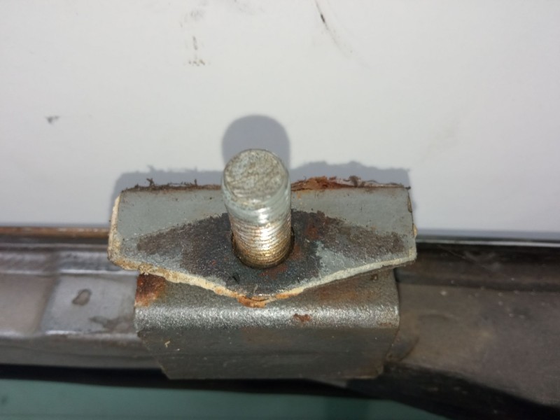 Recambio de porton trasero para renault 11 (b/c37_) 1.4 (b/c373, b/c37r) referencia OEM IAM   