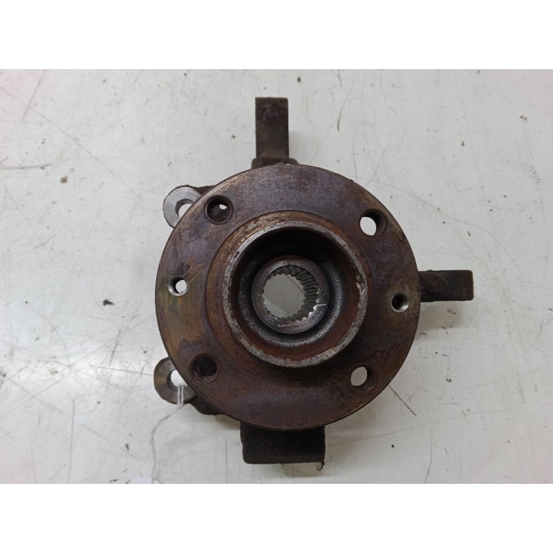 Recambio de mangueta delantera izquierda para renault clio iii (br0/1, cr0/1) 1.5 dci (br17, cr17) referencia OEM IAM   