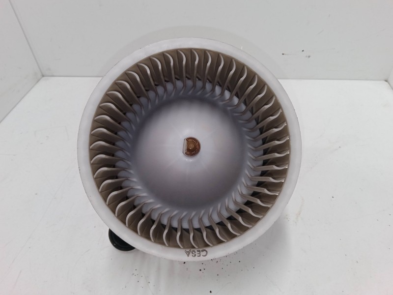 Recambio de motor calefaccion para kia sportage ii (je_, km_) 2.0 crdi referencia OEM IAM   