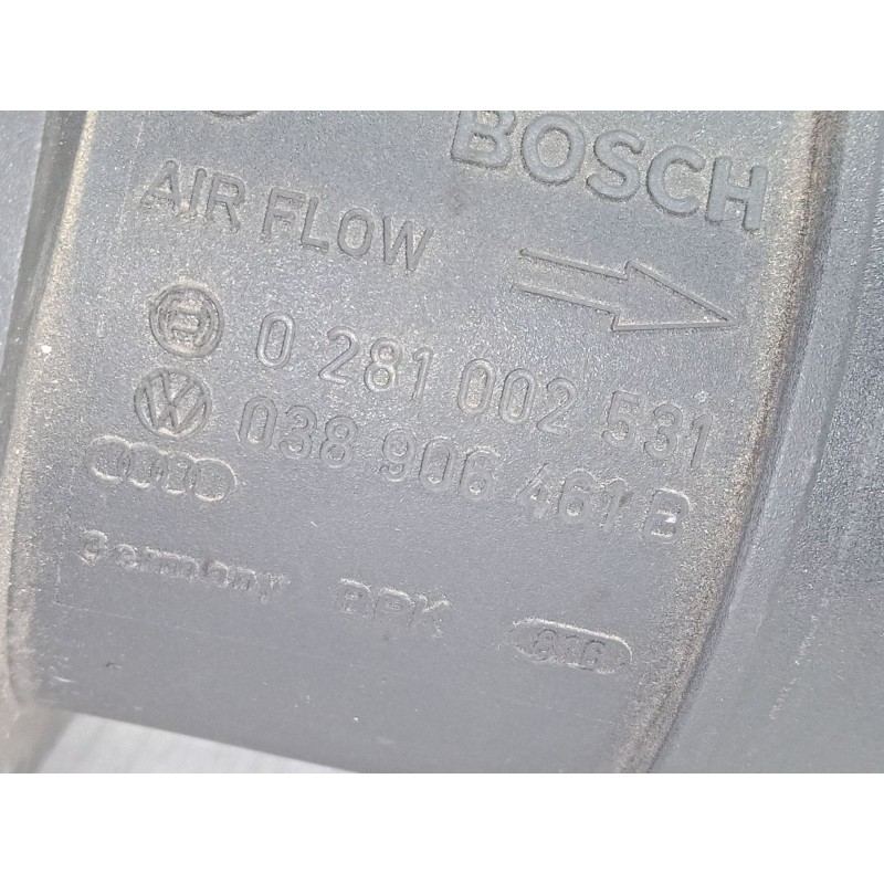 Recambio de caudalimetro para audi a3 (8p1) 1.9 tdi referencia OEM IAM 0281002531.038906461B  