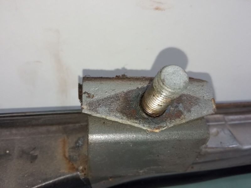 Recambio de porton trasero para renault 11 (b/c37_) 1.4 (b/c373, b/c37r) referencia OEM IAM   