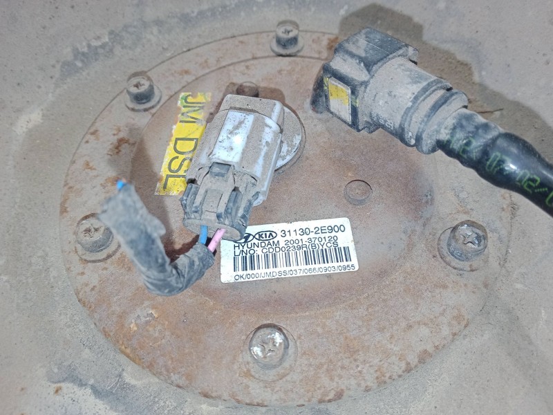 Recambio de deposito combustible para kia sportage ii (je_, km_) 2.0 crdi referencia OEM IAM   