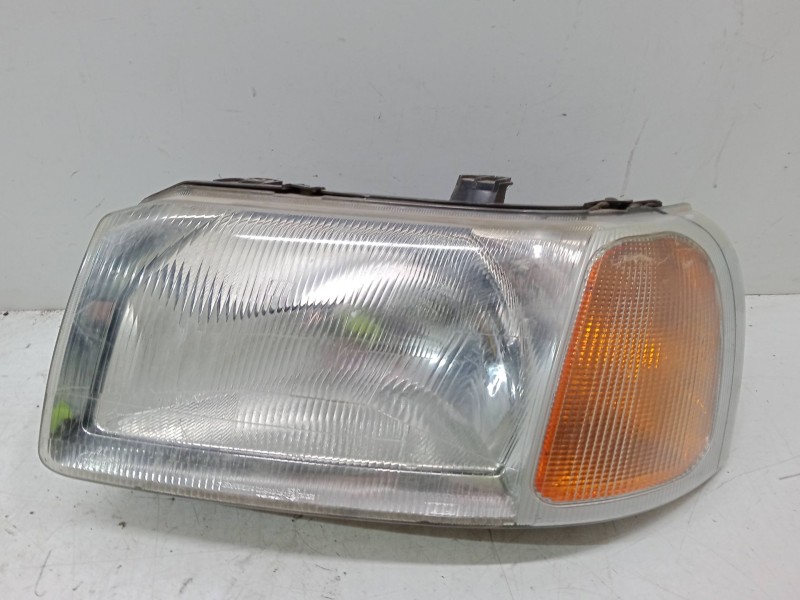 Recambio de faro izquierdo para land rover freelander i (l314) 2.0 di 4x4 referencia OEM IAM   