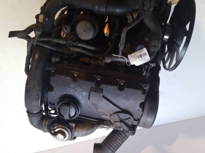 Recambio de motor completo para audi a4 b6 avant (8e5) 1.9 tdi referencia OEM IAM   