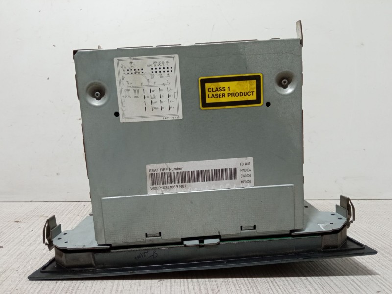 Recambio de radio cd para seat altea xl (5p5, 5p8) 1.9 tdi referencia OEM IAM W05P1035186BN87  