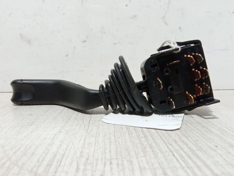 Recambio de mando de intermitencia para opel zafira a monospace (t98) 2.0 dti 16v (f75) referencia OEM IAM 90560990  