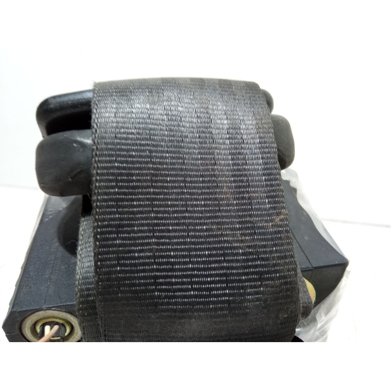 Recambio de cinturon con pretensor delantero izquierdo para fiat panda / panda classic (169_) 1.1 (169.axa1a) referencia OEM IAM