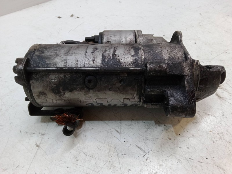 Recambio de motor arranque para audi a4 b5 avant (8d5) 1.9 tdi referencia OEM IAM D7R33  068911024