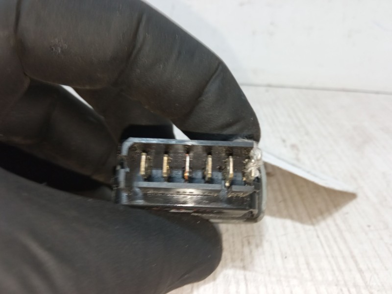 Recambio de mando elevalunas delantero derecho para renault twingo i (c06_) 1.2 (c066, c068) referencia OEM IAM 434845L  