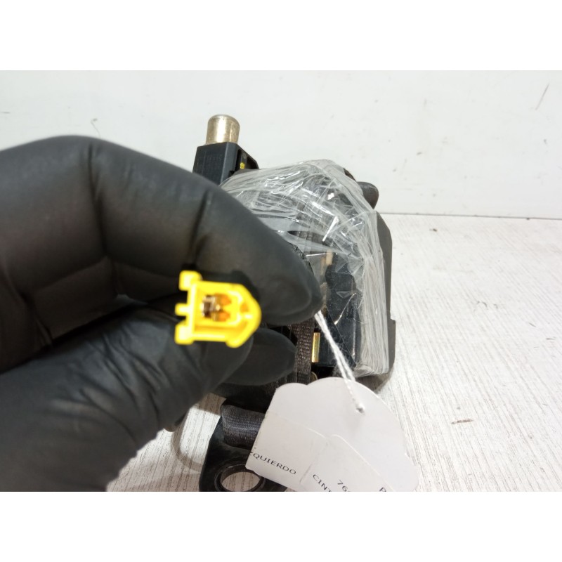 Recambio de cinturon con pretensor delantero izquierdo para fiat panda / panda classic (169_) 1.1 (169.axa1a) referencia OEM IAM