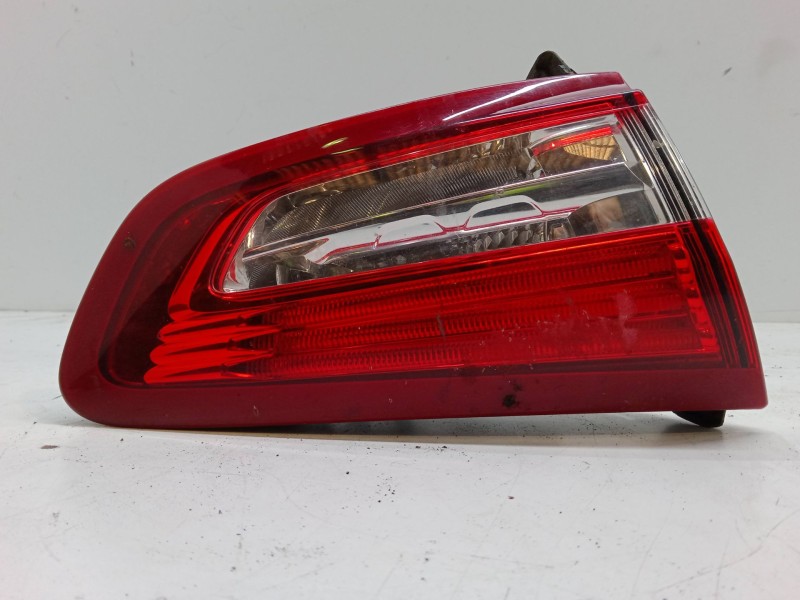 Recambio de piloto trasero porton izquierdo para citroën ds5 1.6 hdi 115 referencia OEM IAM   