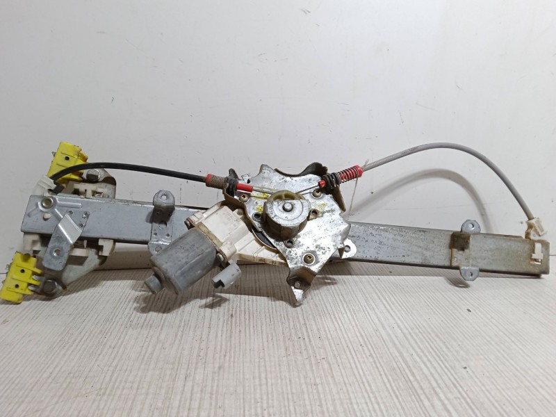 Recambio de elevalunas electrico delantero izquierdo para nissan micra iii (k12) 1.2 16v referencia OEM IAM   