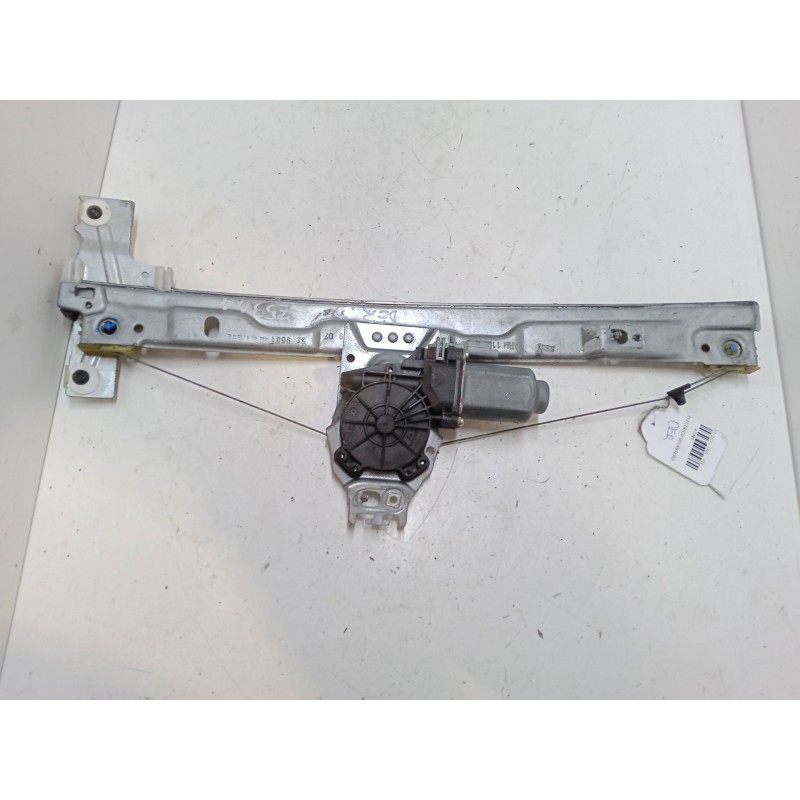 Recambio de elevalunas electrico delantero derecho para peugeot 207/207+ (wa_, wc_) 1.4 referencia OEM IAM 400912D  