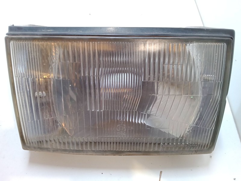 Recambio de faro derecho para opel monterey a (m92) 3.1 td (ubs69d, ubs69g) referencia OEM IAM   