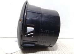 Recambio de aireador central izquierdo para dacia sandero 1.2 16v referencia OEM IAM 8200212480K   2