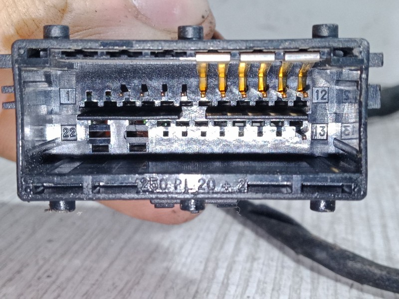 Recambio de anclaje con pretensor delantero izquierdo para renault megane ii (bm0/1_, cm0/1_) 1.5 dci (bm0f, bm0t, bm2b, cm0f, c