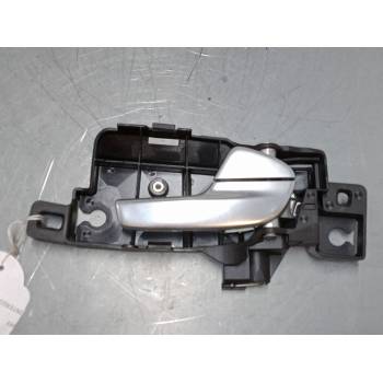 MANETA INTERIOR PUERTA DELANTERA DERECHA 6M21U22600 AB 