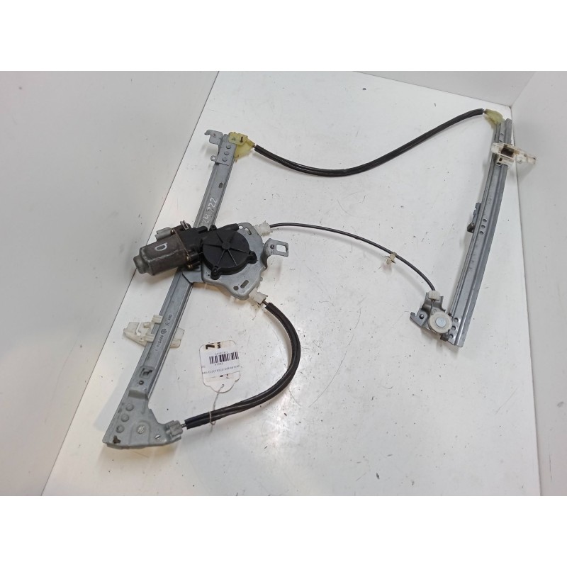 Recambio de elevalunas electrico delantero izquierdo para dacia sandero 1.2 16v referencia OEM IAM 400679T3  