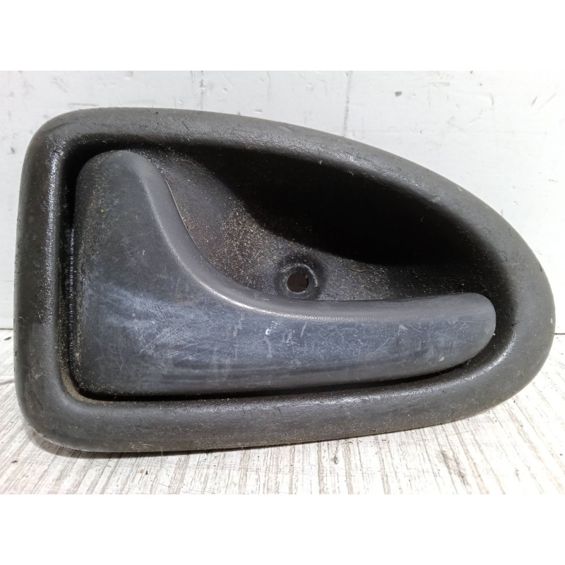 Recambio de maneta interior puerta trasera derecha para renault scénic i monospace (ja0/1_, fa0_) 1.4 16v (ja0d, ja1h, ja0w, ja1