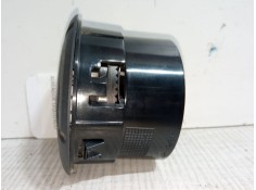 Recambio de aireador izquierdo para dacia sandero 1.2 16v referencia OEM IAM 8200212480K   2