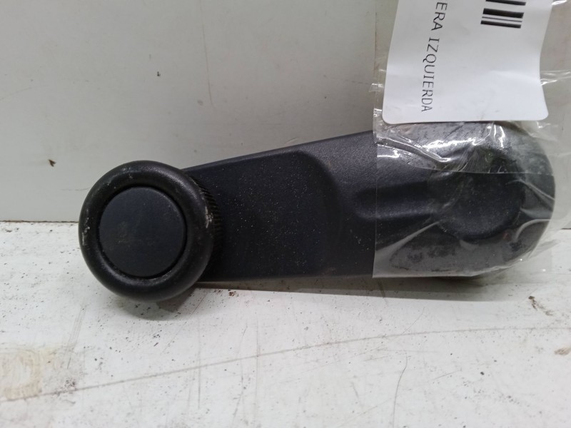 Recambio de maneta elevalunas puerta trasera izquierda para smart forfour (454) 1.3 (454.031) referencia OEM IAM   