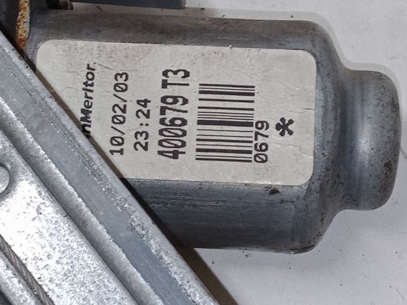 Recambio de elevalunas electrico delantero izquierdo para dacia sandero 1.2 16v referencia OEM IAM 400679T3  