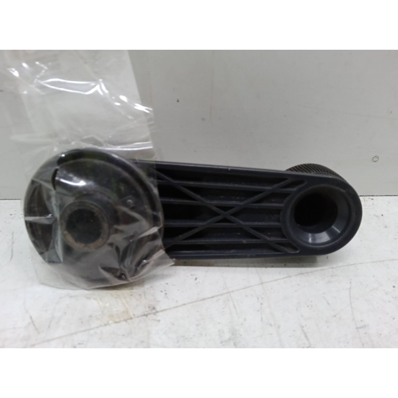 Recambio de maneta elevalunas puerta trasera izquierda para smart forfour (454) 1.3 (454.031) referencia OEM IAM   